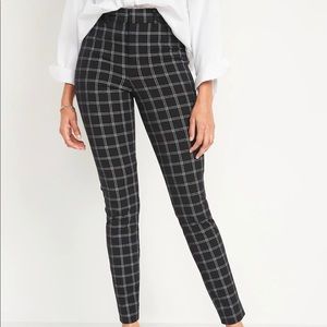 COPY - NWT Old Navy black windowpane pixie pants 🖤
